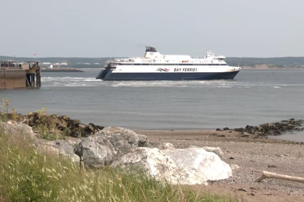 கனடவில் கப்பல் போக்குவரத்து அதிகரிப்பு | Atlantic Canada Ferries See Spike In Traffic