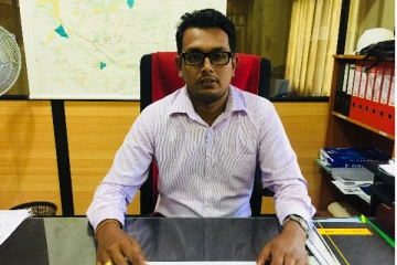 வவுனியாவில் தொடந்தும் வான் பாயும் குளங்கள்!மக்களை அவதானமாக இருக்குமாறு கோரிக்கை