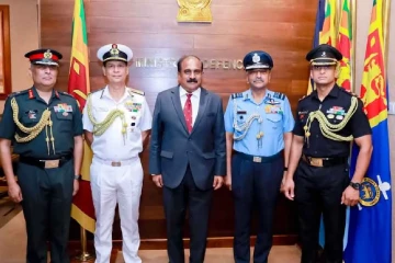 ඉහළ පෙළේ ඉන්දීය ආරක්ෂක නියෝජිත පිරිසක් ආරක්ෂක නියෝජ්‍ය අමාත්‍යවරයා හමුවෙයි