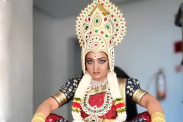 பத்ரகாளியாக போட்டோ ஷுட் நடத்தி ரசிகர்களை மிரள வைக்கும் சீரியல் நடிகை