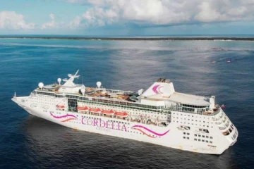 இந்தியாவில் இருந்து காங்கேசன்துறையை வந்தடைந்த சுற்றுலா கப்பல்