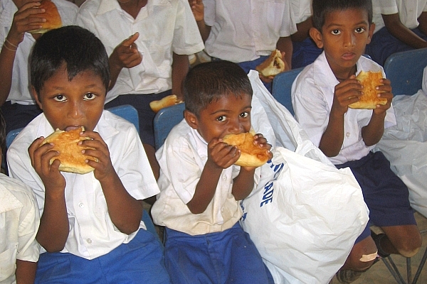 பட்டியினில் வாடும் 14 இலட்சம் மாணவர்கள்! | 14 Lakh Students Are Dying In The Bar Lanka