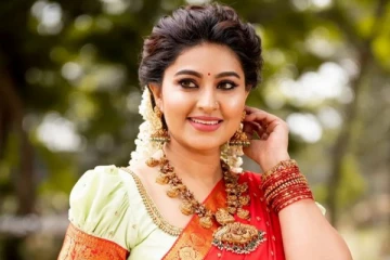 நடிகை சினேகாவின் முழு சொத்து மதிப்பு.. எவ்வளவு தெரியுமா,  இதோ விவரம்