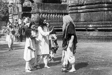 இந்தியாவில் முதன்முதலில் உருவான திரைப்படத்தின் பெயர்.., என்ன தெரியுமா?