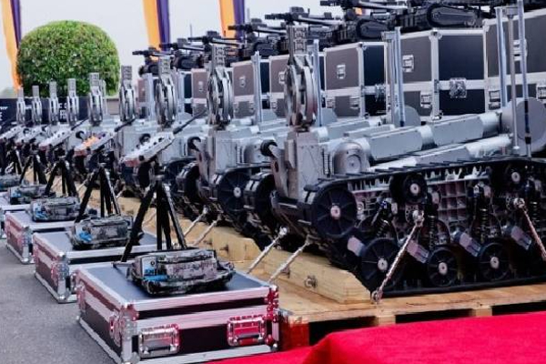இலங்கைக்கு சீனா வழங்கியுள்ள ஆயுதங்கள்.! | China Supplied Bomb Disposal Weapons Sri Lanka
