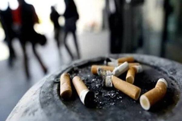 நியூசிலாந்தில் இளைஞர்களுக்கு விடுக்கப்பட்டுள்ள வாழ்நாள் தடை! | Cigarettes Life Ban For Youth In New Zealand Act