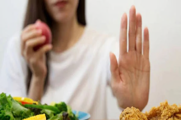 காலையில் வெறும் வயிற்றில் சாப்பிட கூடாத உணவுகள் - மருத்துவ விளக்கம் | Foods That Should Not Be Eaten On An Empty Stomach