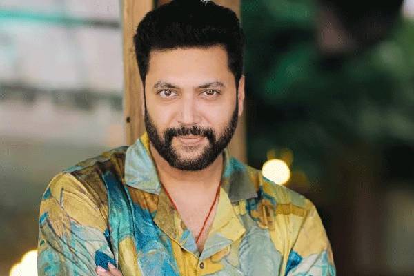 சர்ச்சைக்கு மத்தியிலும் தீபாவளி கொண்டாட்டம்! கெனிஷா என்ன பண்ணிருக்காங்கன்னு பாருங்க | Keneesha Ravi Mohan Diwali Calibration Video