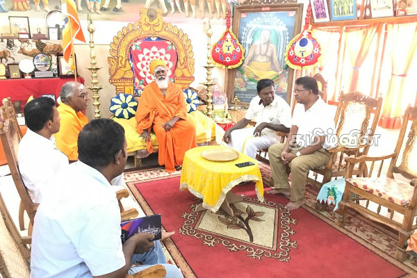 நல்லை ஆதீன முதல்வரை சந்தித்த தொல்பொருள் திணைக்களத்தின் பணிப்பாளர் (PHOTOS) | Directorate Of Archaeology Meet Atheenam