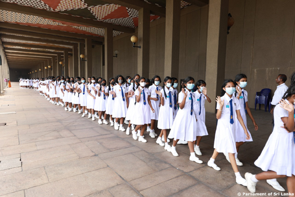 புதிய சாதனை படைத்த இலங்கை நாடாளுமன்றம் | Sri Lankan Parliament Set A New Record