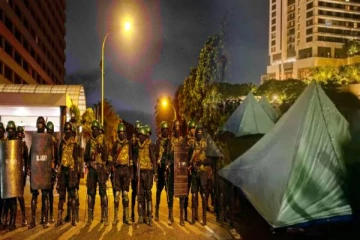 காலிமுகத்திடலில் அனுமதியின்றி தங்கியுள்ளவர்கள் தொடர்பில் பொதுமக்கள் பாதுகாப்பு அமைச்சு வெளியிட்டுள்ள அறிவிப்பு