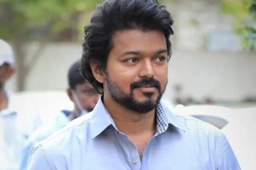 விஜய் என்ற பெயரிலேயே தளபதி இதுவரை எத்தனை படங்கள் நடித்துள்ளார் தெரியுமா?- முழு லிஸ்ட் இதோ