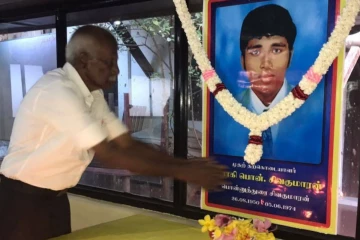 முதல் மாவீரன் தியாகி பொன் சிவகுமாரனின் 52 ஆவது ஆண்டு நினைவு நாள் வவுனியாவில் அனுஷ்டிப்பு