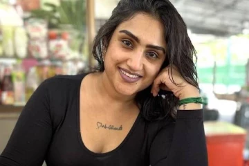 படு பிஸியாக நடிப்பு, பிஸினஸ் என செய்துவரும் நடிகை வனிதா விஜயகுமார் முழு சொத்து மதிப்பு- எவ்வளவு தெரியுமா?
