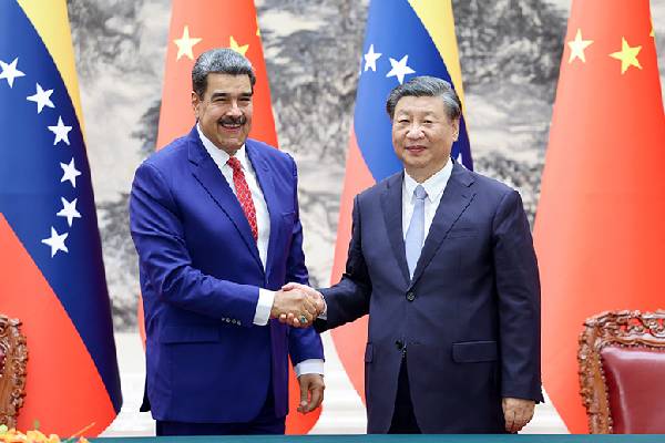 சீனாவிற்கு பேரிழப்பு... அமெரிக்காவால் லிபியாவின் நிலை இனி வெனிசுலாவிற்கும் | China And Oil Are Behind Trump