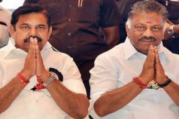 “கட்சியை காக்க வீட்டில் தீபம் ஏற்றுங்கள்” : ஓபிஎஸ் – ஈபிஎஸ் வேண்டுகோள்