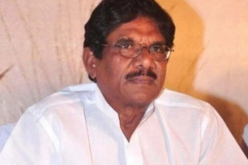 சிகிச்சைக்கு பணமில்லாமல் தவிக்கிறாரா பாரதிராஜா! மகனால் வெளியான உண்மை