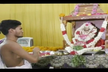 மதுரையில் கொரோனா பரவலை ஒழிக்க 508 தேங்காய் வைத்து சிறப்பு வழிபாடு