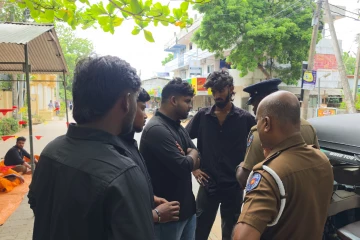 யாழ். பல்கலையில் அடையாள உணவு தவிர்ப்பு போராட்டத்தில் சற்றுமுன் பரபரப்பு