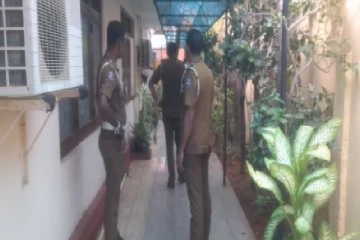 யாழில் பரபரப்பை ஏற்படுத்திய சம்பவம்; விடுதியில் சிறுமி சடலமாக மீட்பு