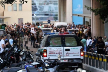 ஒரே நேரத்தில் லெபனானில் வெடித்த பேஜர் கருவிகளால் 8 பேர் பலி