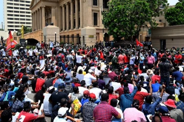 இளைஞர்களுக்கு ஆதரவாக தந்தைமார் களமிறங்கினால் பாரிய விளைவுகள் ஏற்படும்! எச்சரிக்கும் தந்தை ஒருவர்