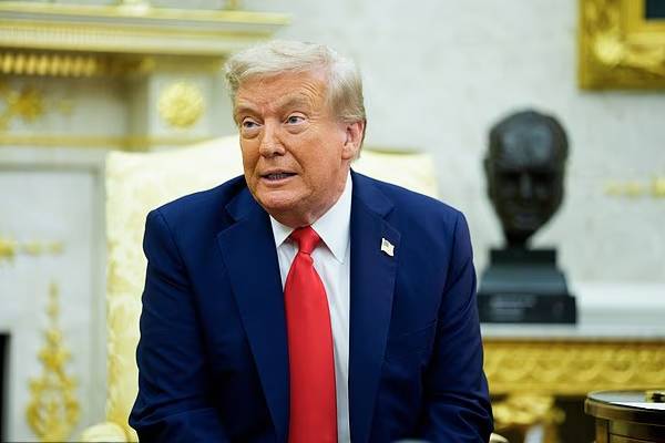 ட்ரம்பைக் கடத்தி கொலை செய்யத் துணிந்த இந்தியானா பெண் | Indiana Woman Threats Against Trump