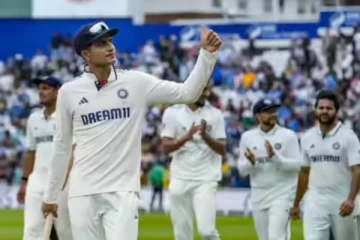 நல்லா பவுலிங் போடும்போது கழட்டி விட்டுட்டாங்க.. இந்திய அணியை விளாசிய பிரபலம்