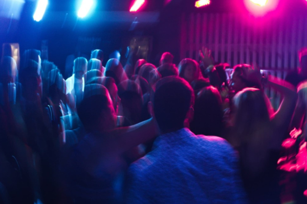 முகநூல் களியாட்ட விருந்திற்கு போதைப்பொருள்; இளைஞர் கைது | Drugs At A Facebook Party Youth Arrested