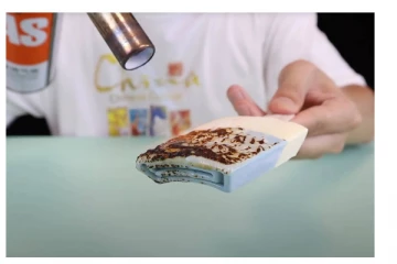 எவ்வளவு சூடுபடுத்தினாலும் உருகாத ஐஸ்கிரீமை தயாரித்த நிறுவனம் - குதூகலத்தில் ஐஸ் பிரியர்கள்;