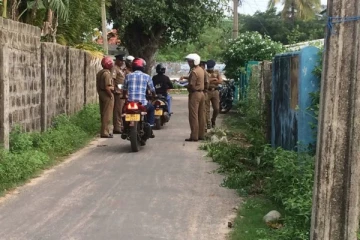 விடுதலைப் புலிகள் அமைப்பின் தலைவரின் ஒளிப்படத்தை வைத்திருந்த யாழ். வாசி - செய்திகளின் தொகுப்பு