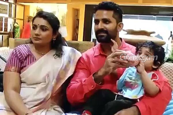 3வது திருமணமும் விவாகரத்தில் முடிந்ததாக அறிவித்த நடிகை... யாரு பாருங்க | Actress Meera Vasudevan Announces Third Divorce 3வது திருமணமும் விவாகரத்தில் முடிந்ததாக அறிவித்த நடிகை... யாரு பாருங்க | Actress Meera Vasudevan Announces Third Divorce