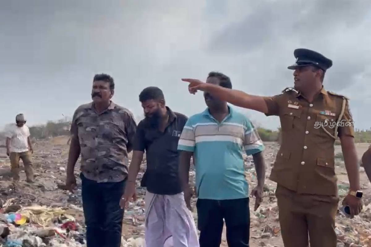 யாழ்ப்பாணம்- கல்லுண்டாய் குப்பை மேட்டில் தீ: மக்கள் தொடர் போராட்டம் | Fire At Jaffna S Kallundai Garbage Dump Protest யாழ்ப்பாணம்- கல்லுண்டாய் குப்பை மேட்டில் தீ: மக்கள் தொடர் போராட்டம் | Fire At Jaffna S Kallundai Garbage Dump Protest