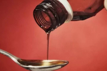 කැස්ස සිරප් නිෂ්පාදකයින්ට ඉන්දීය රජයෙන් දැනුම්දීමක්..!