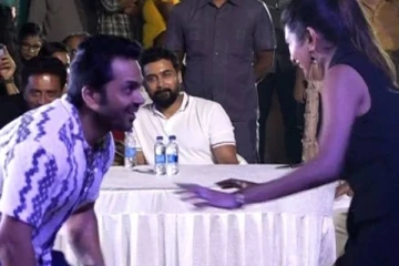 நடுராத்திரி கூட பாக்காம டார்ச்சர்.. விருமன் பட கார்த்தி போட்ட பதிவு..