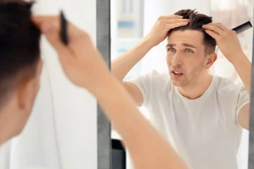 வழுக்கை தலையில் முடி வளரனுமா? இதோ சூப்பரான அசத்தல் டிப்ஸ்!