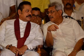 ජනපති අගමැති ගැටුම උග්‍රවෙයි..ඒත් මල්ලි අයියට යන්න එපා කියයි..හේතුව මෙන්න.