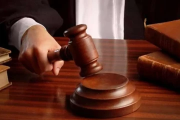 தாயின் சட்டபூர்வமற்ற கணவனால் சிறுமிக்கு நேர்ந்த துயரம்