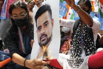 உதவி கேட்க போனேன்...துப்பாக்கி முனையில் பாலியல் வன்கொடுமை - பிரஜ்வல் மீது தொடர் வழக்கு!