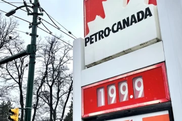 கனடாவில், கார்பன் வரி தொடர்பில் மக்கள் அதிருப்தி!