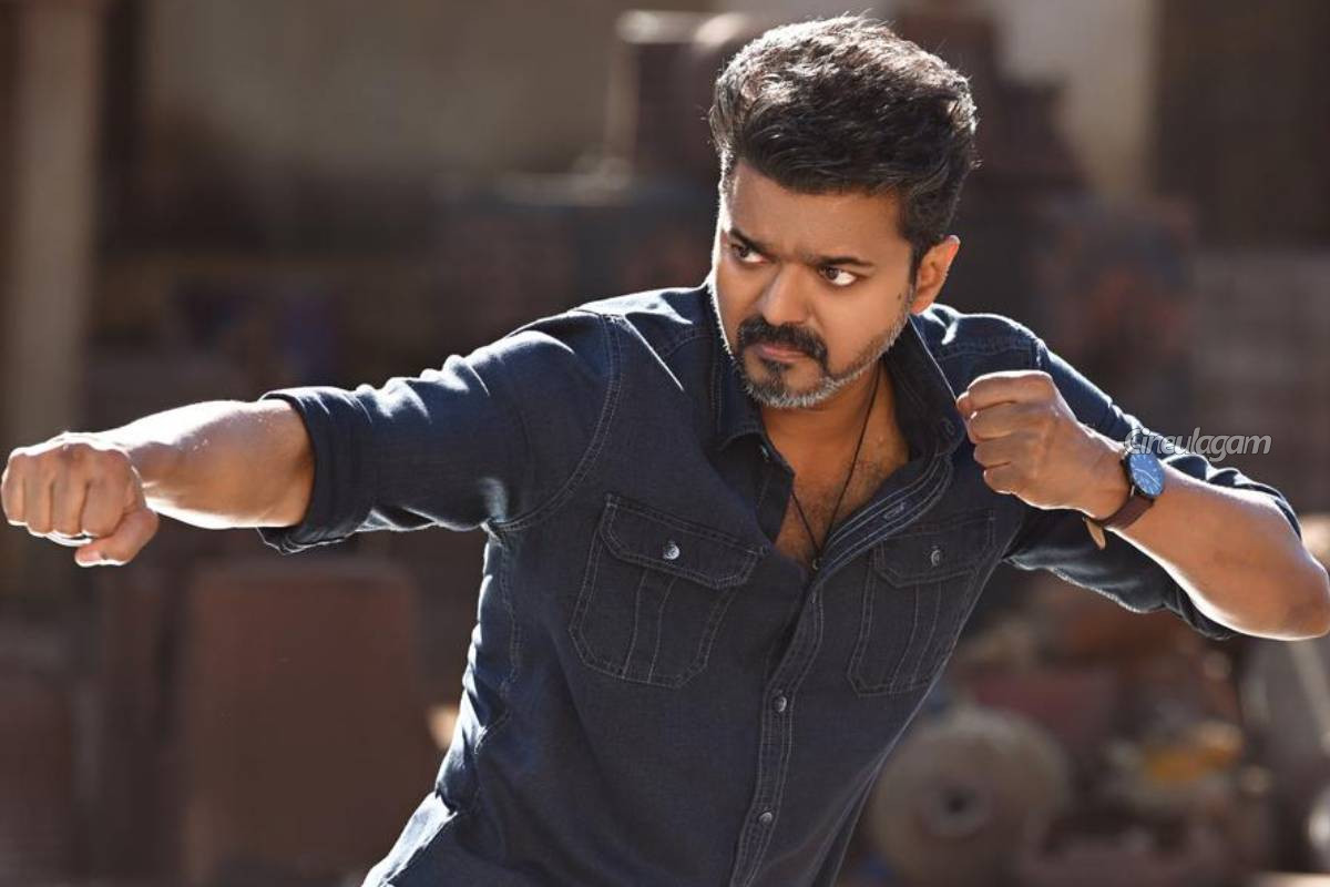 ஜனநாயகன் படத்தில் விஜய்யே இயக்கிய ஒரு காட்சி உள்ளது, எது தெரியுமா?... எச்.வினோத் பேட்டி | Vijay Directs One Scene In Jananayagan ஜனநாயகன் படத்தில் விஜய்யே இயக்கிய ஒரு காட்சி உள்ளது, எது தெரியுமா?... எச்.வினோத் பேட்டி | Vijay Directs One Scene In Jananayagan
