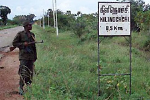 கிளிநொச்சியில் இராணுவத்தினர் வசமிருந்த 1.5 ஏக்கர் காணி விடுவிப்பு | 1 5 Acres Of Land In Kilinochchi Release Military