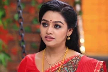 நாம் இருவர் நமக்கு இருவர் சீரியல் காயத்ரிக்கு இவ்வளவு பெரிய மகனா..! அவரே வெளியிட்ட புகைப்படம்..
