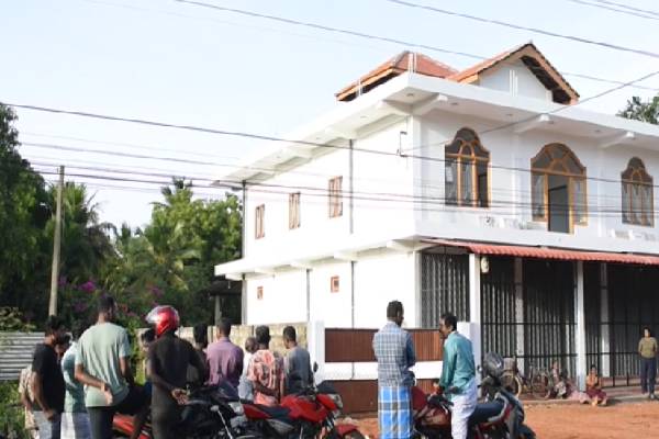 கிளிநொச்சியில் யாழ் குடும்பஸ்தருக்கு நேர்ந்த துயரம் | Tragedy Kilinochchi Family Members Recovered