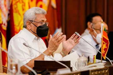 "அரசாங்க கொள்கைக்கு இணங்காது போனால் வெளியேறலாம்" -அதிகாரிகளுக்கு ஜனாதிபதி உத்தரவு (VIDEO)