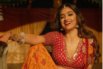 திருமணமான நடிகருடன் இரண்டு படங்களில் நடிக்கும் கீர்த்தி சுரேஷ்.. யார் அந்த கொடுத்த வைத்த நடிகர் தெரியுமா