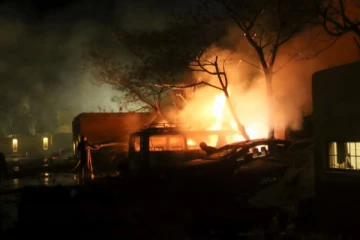 தொழிலாளர்களை குறிவைத்து குண்டுவெடிப்பு தாக்குதல்