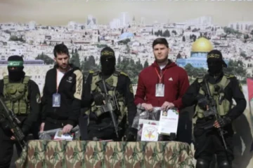 மூன்று பணயக்கைதிகளை விடுவித்தது ஹமாஸ்; 369 பலஸ்தீனர்களை விடுவித்தது இஸ்ரேல்