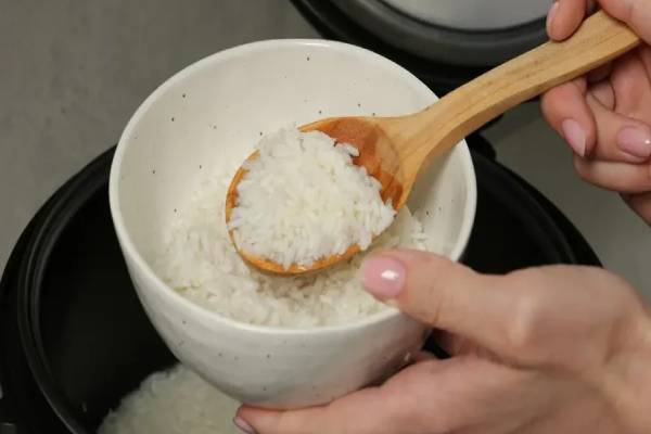 சாதம் இல்லாமல் வாழ்க்கையே இல்லை என வாழும் நாடு எது தெரியுமா? | Which Country Consumes Most Rice In The World சாதம் இல்லாமல் வாழ்க்கையே இல்லை என வாழும் நாடு எது தெரியுமா? | Which Country Consumes Most Rice In The World