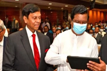 பணம் அச்சிடுவதை குறைக்க வேண்டும்: அமைச்சர் அறிவுரை